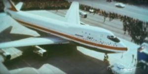 Verdens første Boeing 747, som Joe Sutter stod i spidsen for at udvikle. Foto: Lufthansa Youtube