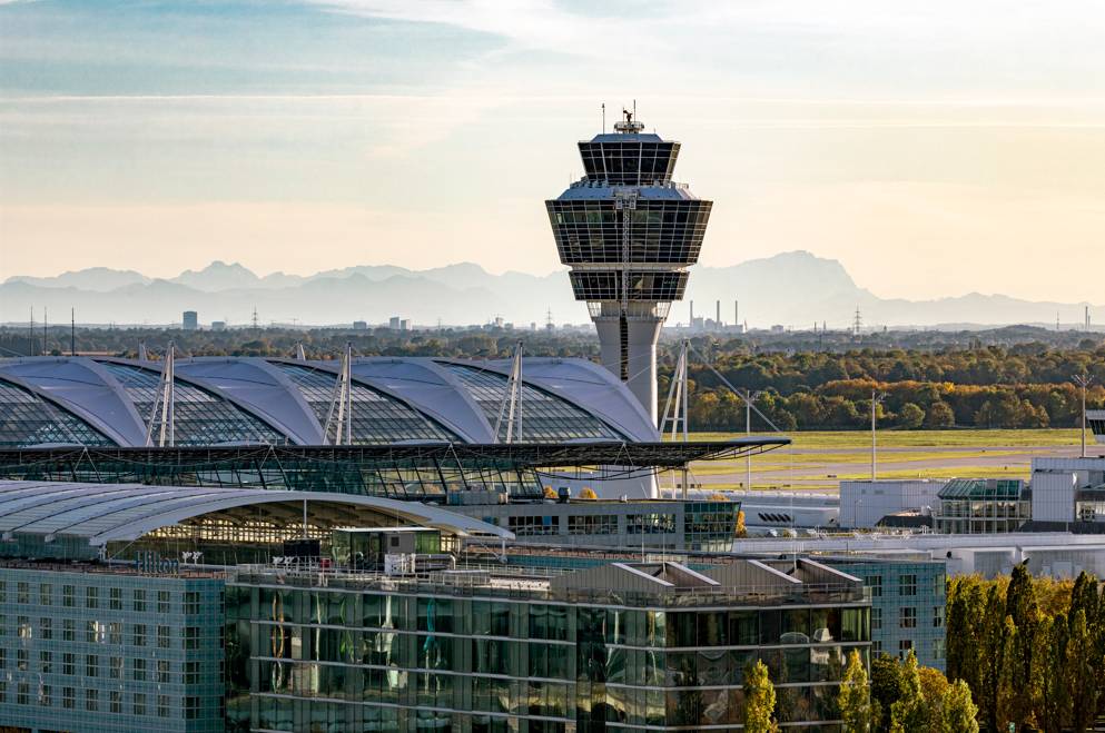 Photo of SAS byter terminal och lounge i München